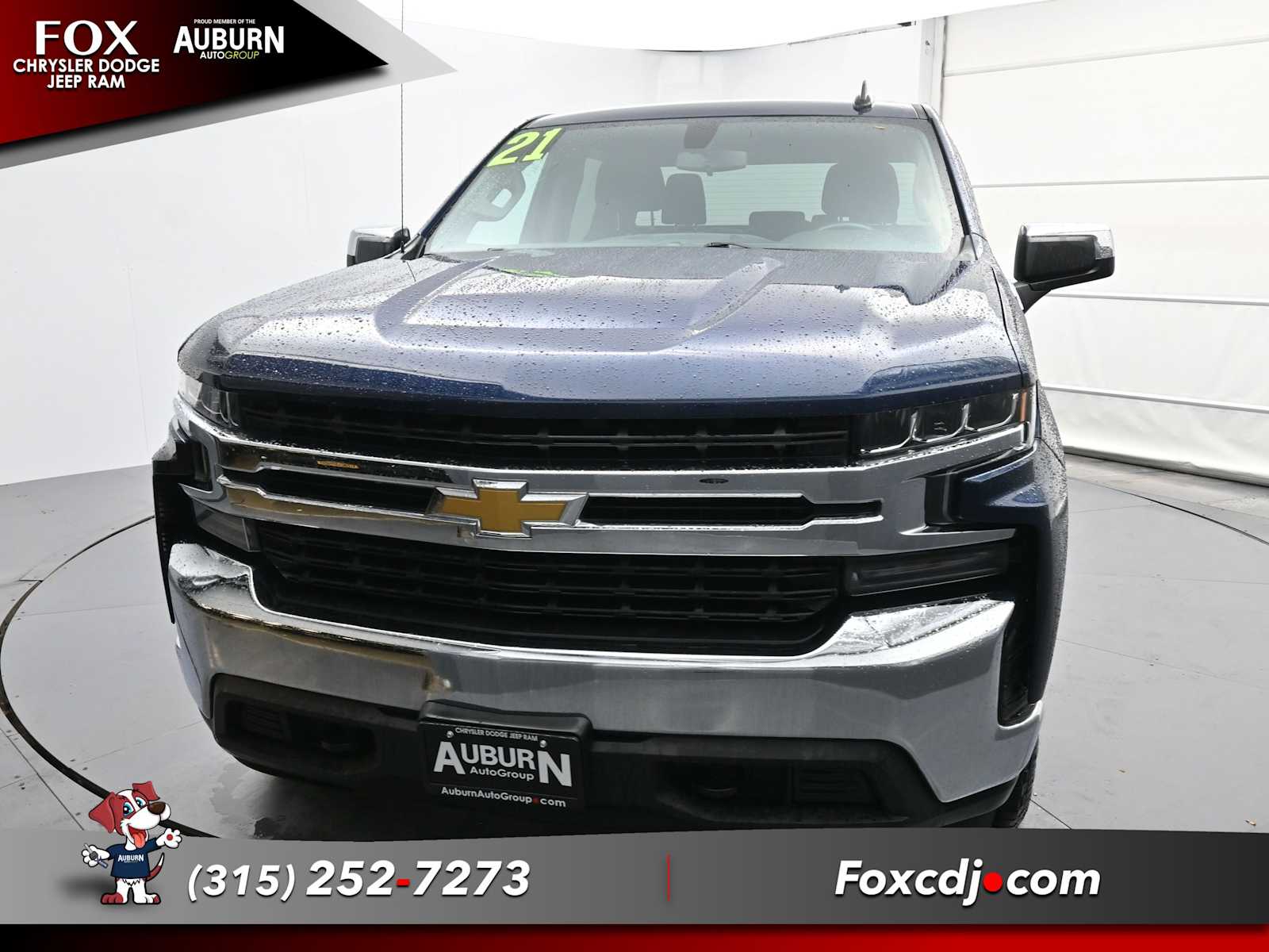 2021 Chevrolet Silverado 1500 LT photo 3