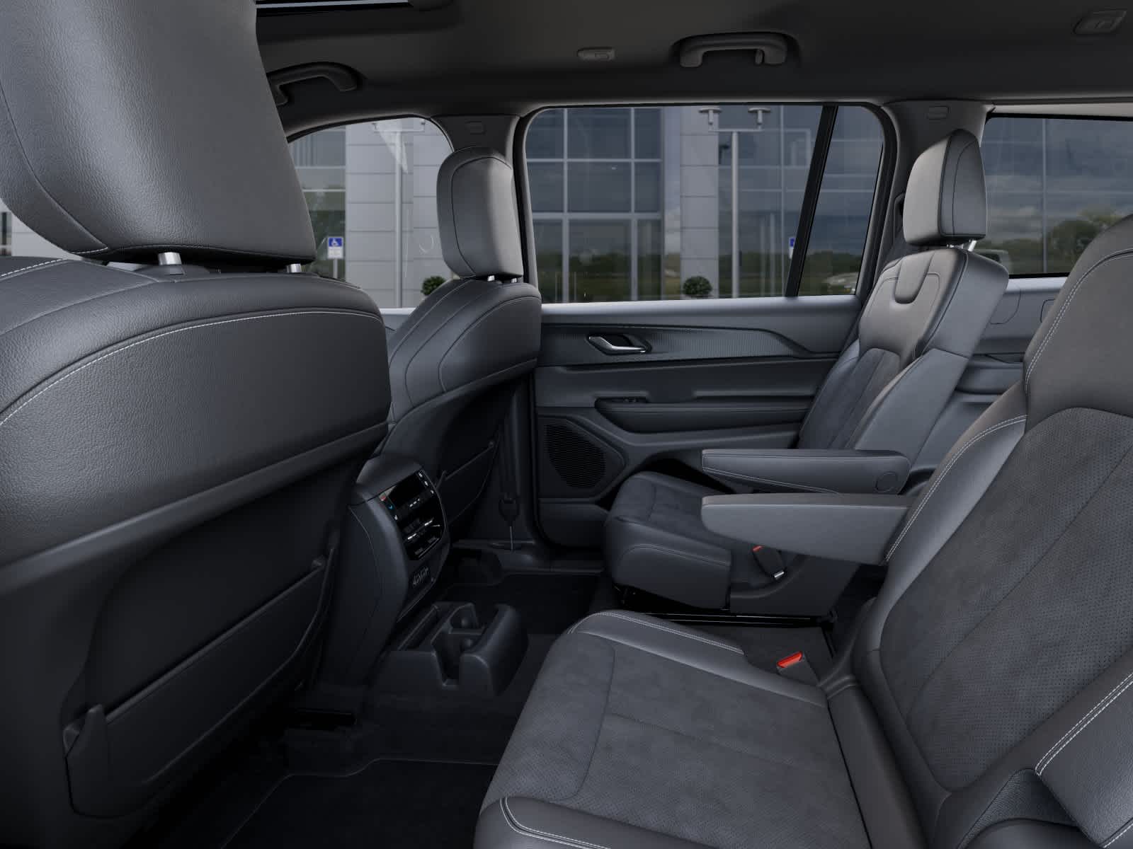 2025 Jeep Grand Cherokee L Altitude - Photo 23