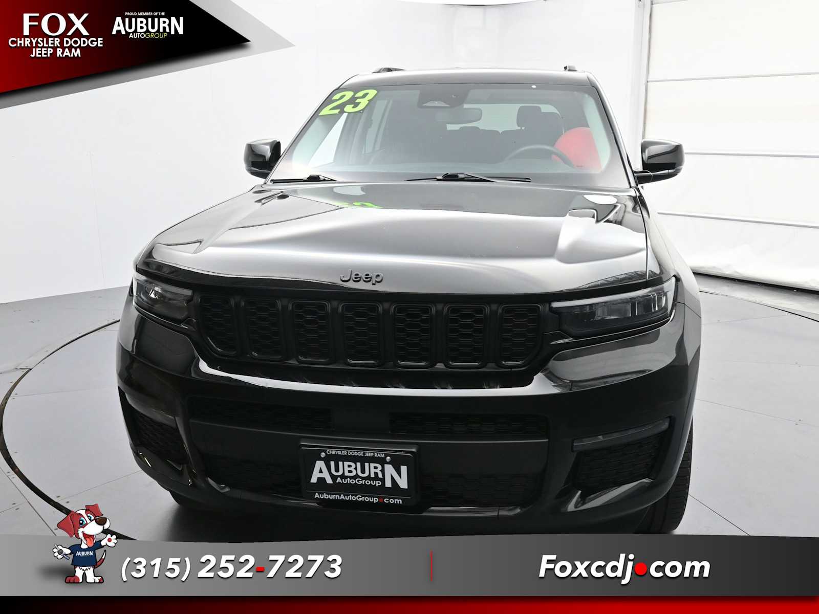 2023 Jeep Grand Cherokee Limited photo 2