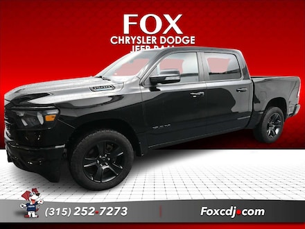 2022 Ram 1500 Big Horn/Lone Star Truck Crew Cab