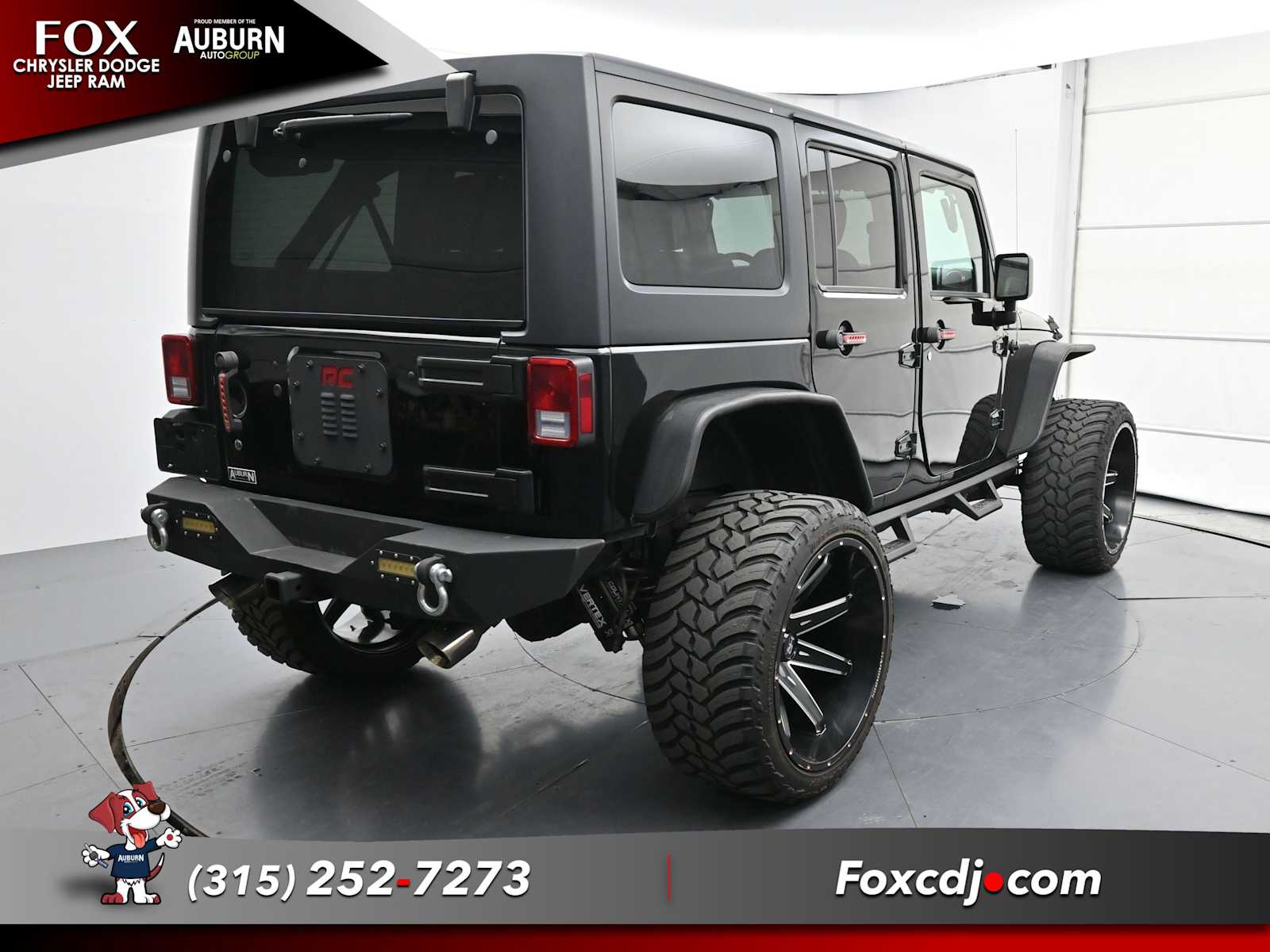 2016 Jeep Wrangler Unlimited Sport photo 2