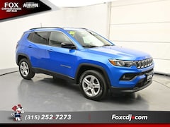 2023 Jeep Compass Latitude SUV