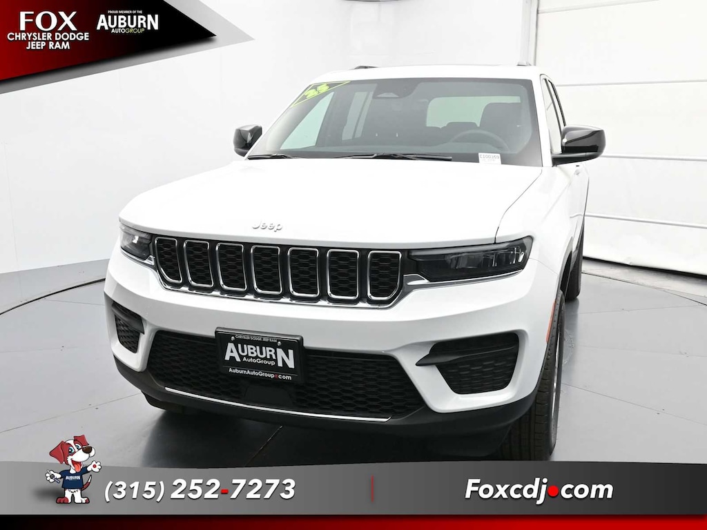 New 2025 Jeep Grand Cherokee LAREDO X 4X4 Sport Utility