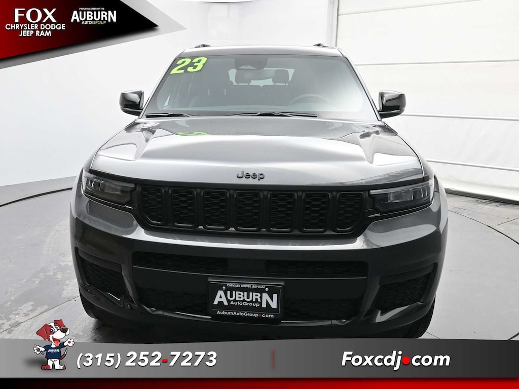 Used 2023 Jeep Grand Cherokee L Laredo SUV