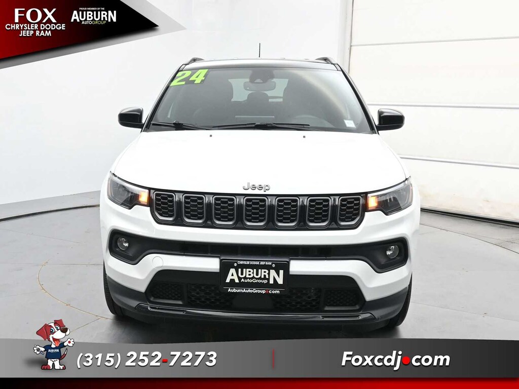 Used 2024 Jeep Compass Latitude SUV