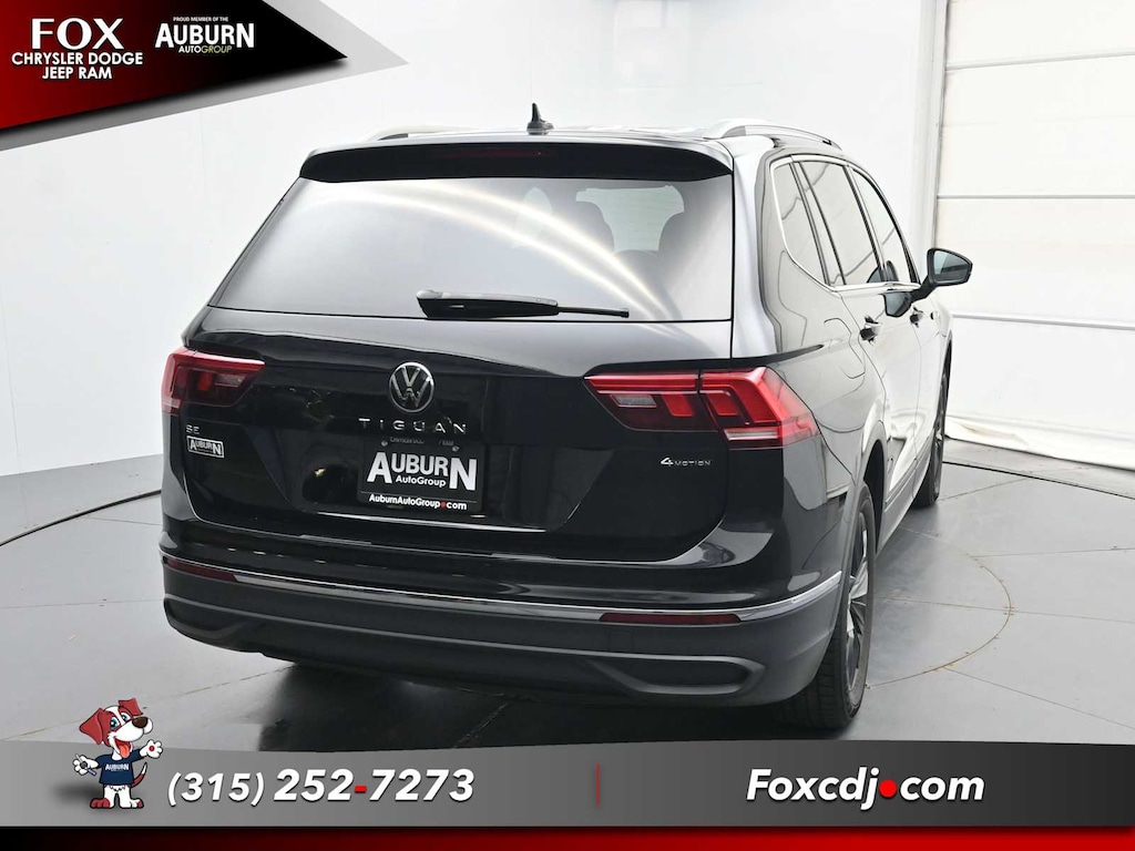 Used 2024 Volkswagen Tiguan 2.0T SE SUV
