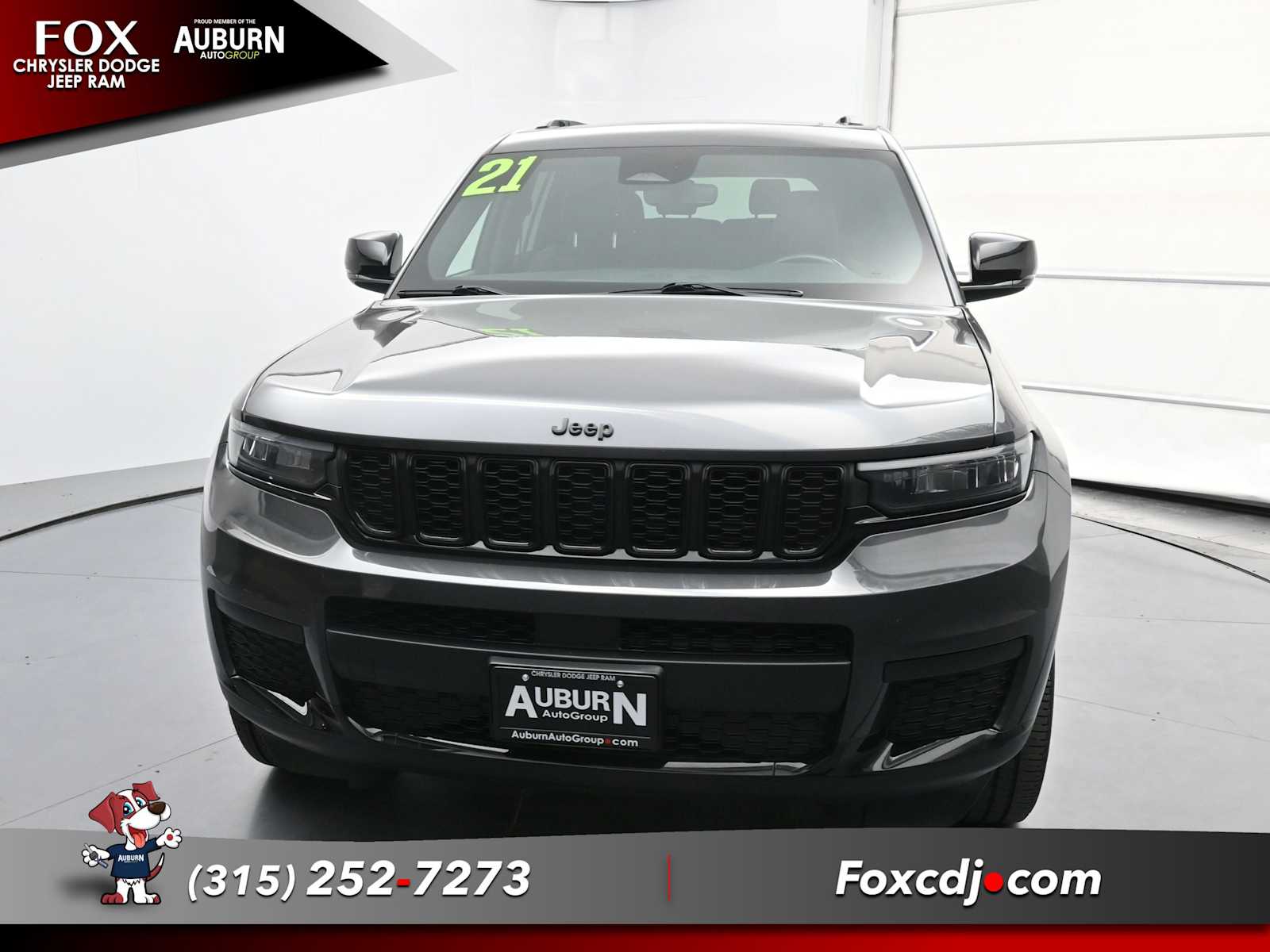 2021 Jeep Grand Cherokee Laredo photo 3