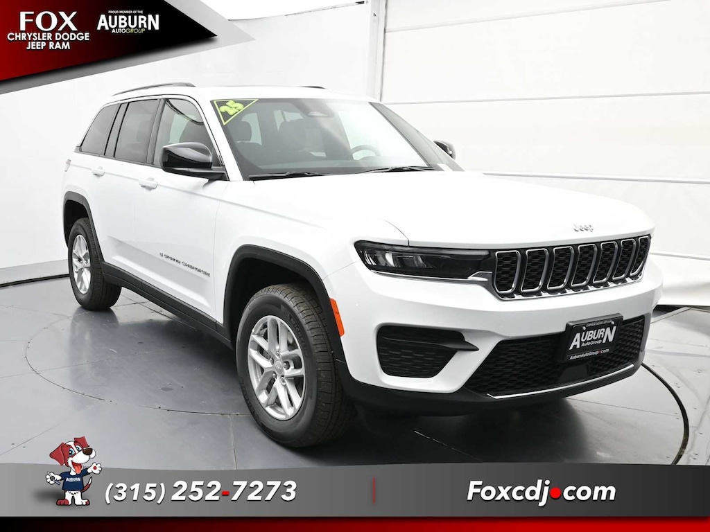 New 2025 Jeep Grand Cherokee LAREDO X 4X4 Sport Utility