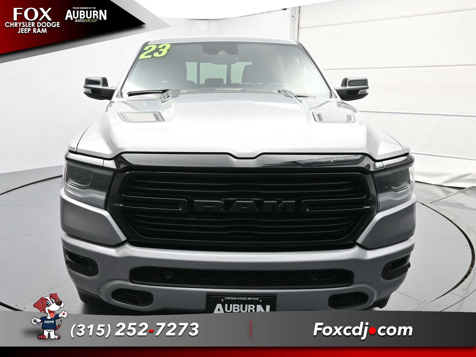 2023 Ram 1500 Laramie photo 3