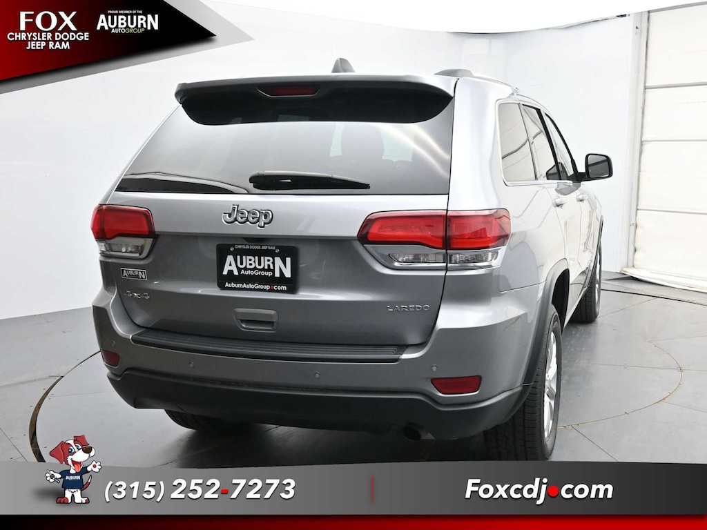 Used 2021 Jeep Grand Cherokee Laredo SUV