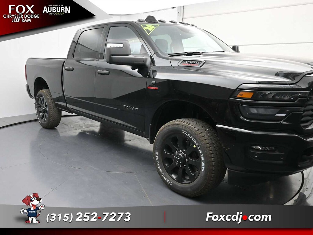 New 2026 Ram 3500 BIG HORN CREW CAB 4X4 6'4 BOX Pickup