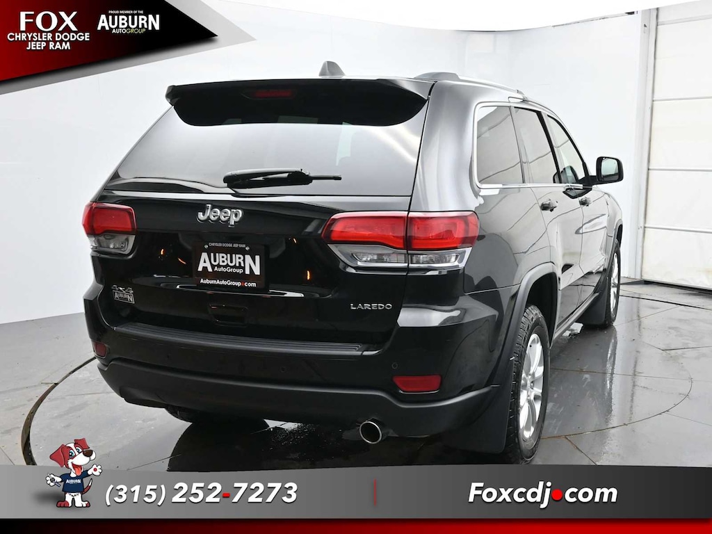 Used 2021 Jeep Grand Cherokee Laredo SUV