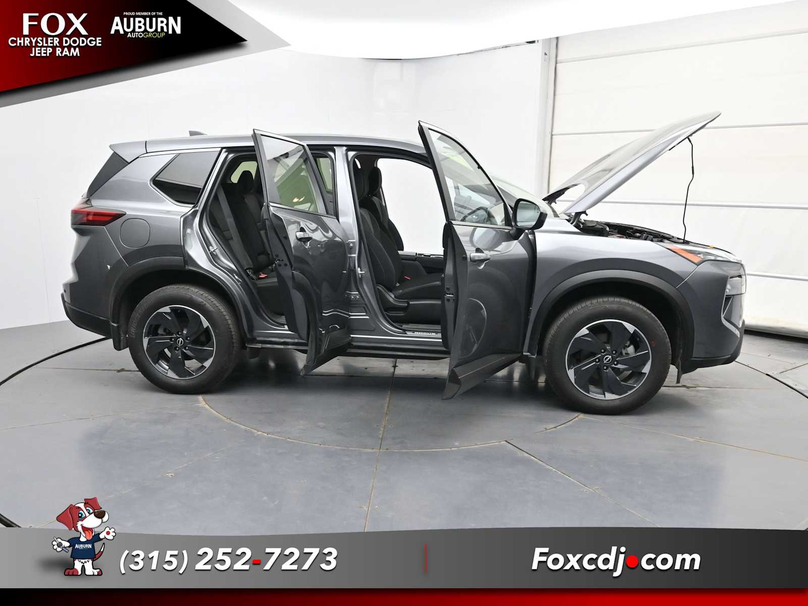 2025 Nissan Rogue SV - Photo 42