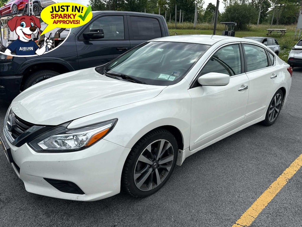 Used 2016 Nissan Altima 2.5 SR Sedan