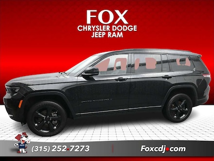 2023 Jeep Grand Cherokee L Laredo SUV