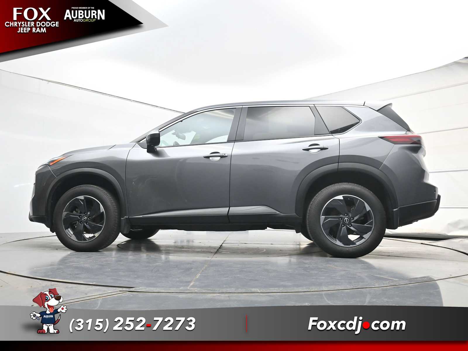 2025 Nissan Rogue SV - Photo 22