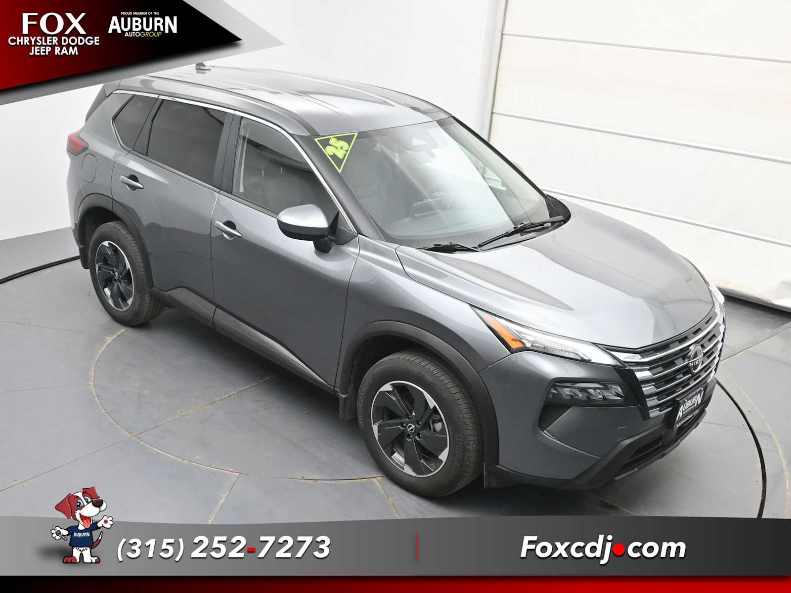 2025 Nissan Rogue SV - Photo 27