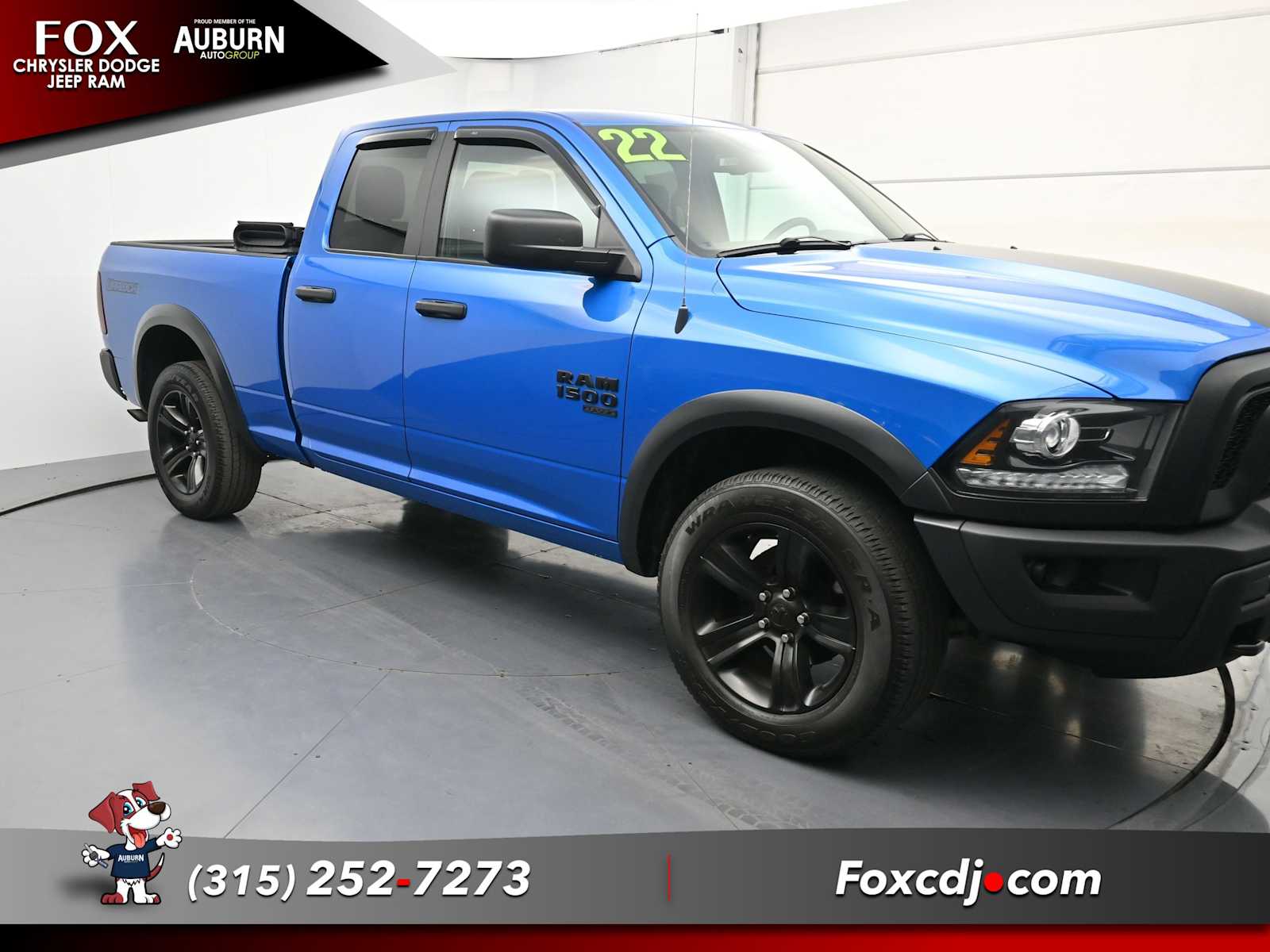 2022 Ram 1500 Classic SLT photo 2