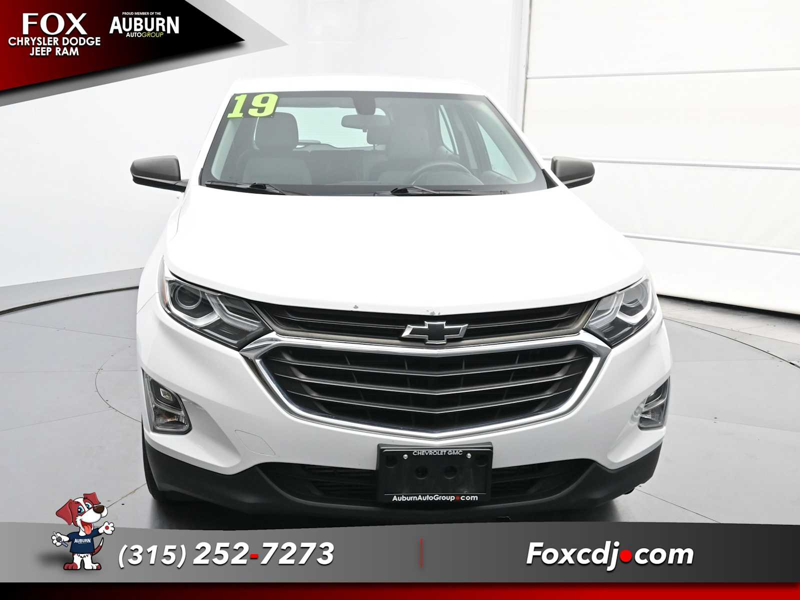 2019 Chevrolet Equinox LS photo 3