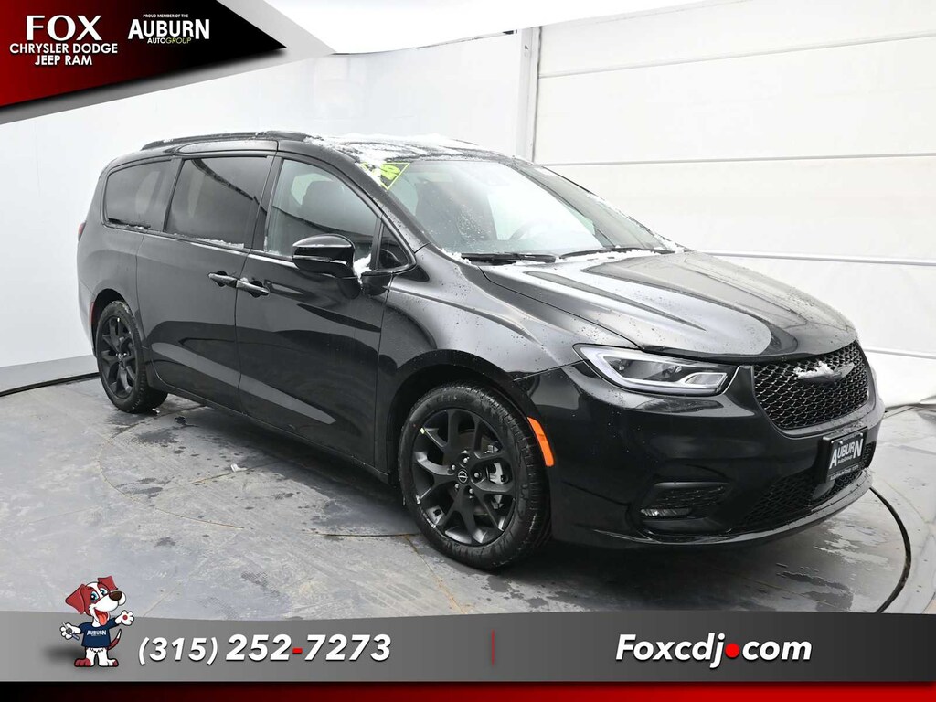 New 2026 Chrysler Pacifica SELECT Passenger Van