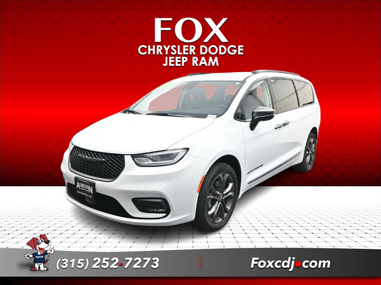 2023 Chrysler Pacifica Touring L AWD's photo