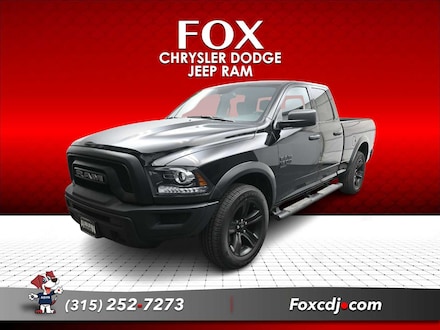 2022 Ram 1500 Classic SLT Truck Quad Cab