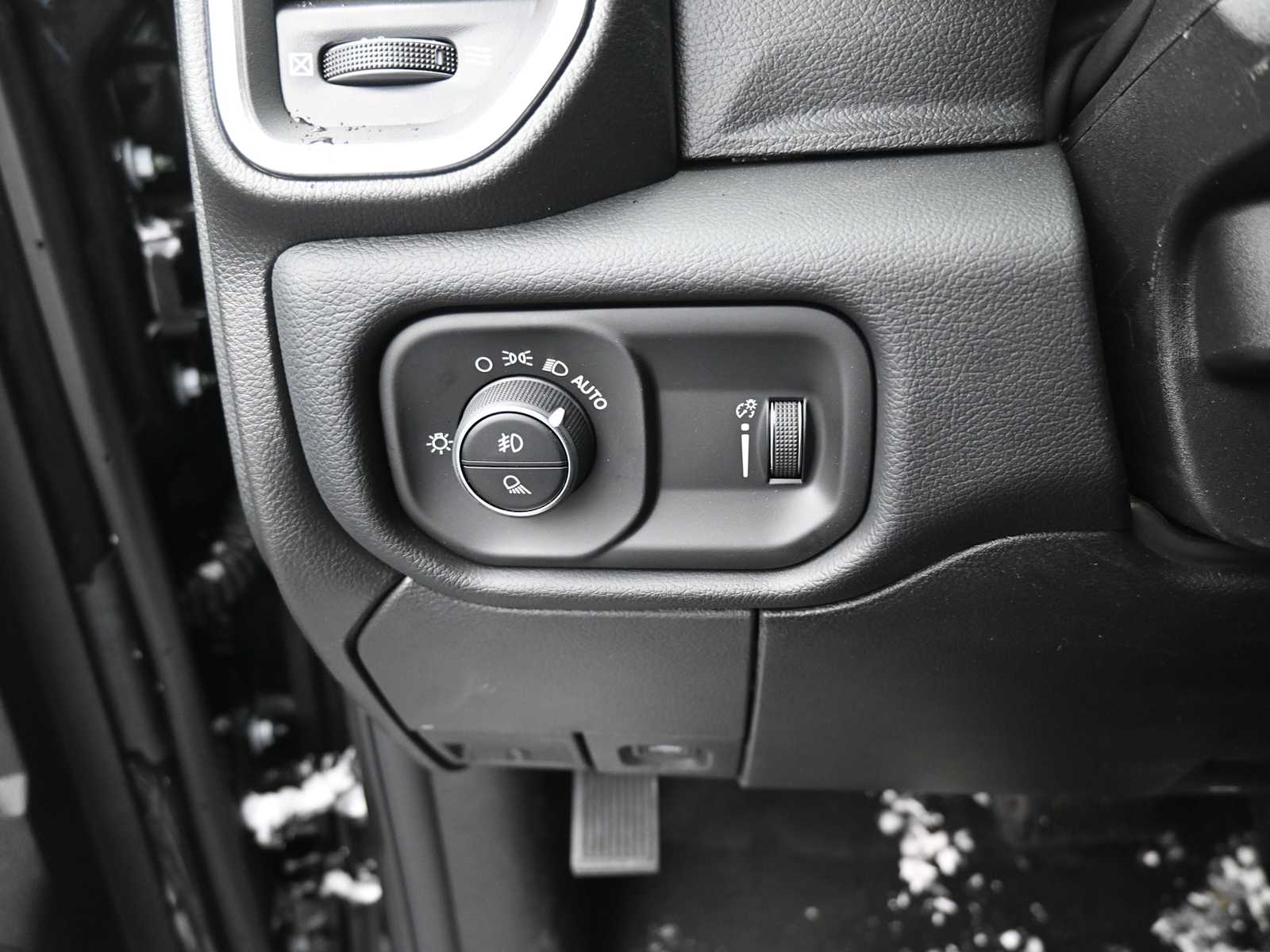 2026 RAM 2500 Big Horn - Photo 9