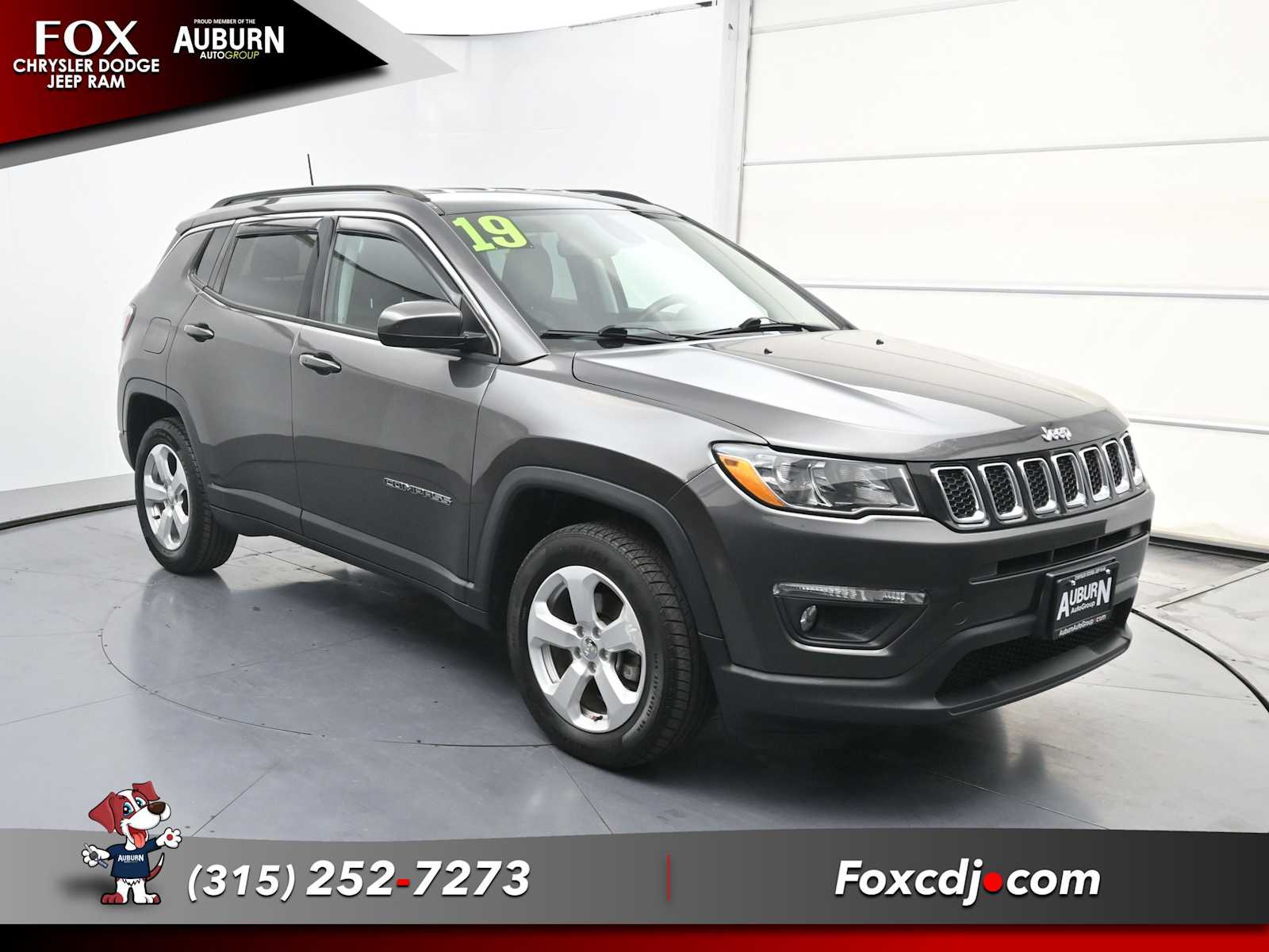 Used 2019 Jeep Compass Latitude with VIN 3C4NJDBB5KT661103 for sale in Auburn, NY