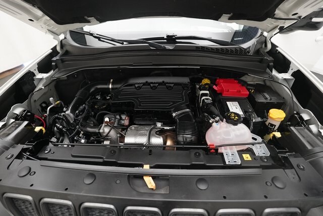 2023 Jeep Renegade Trailhawk photo 3