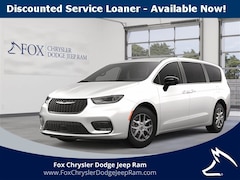 2025 Chrysler Pacifica SELECT Passenger Van