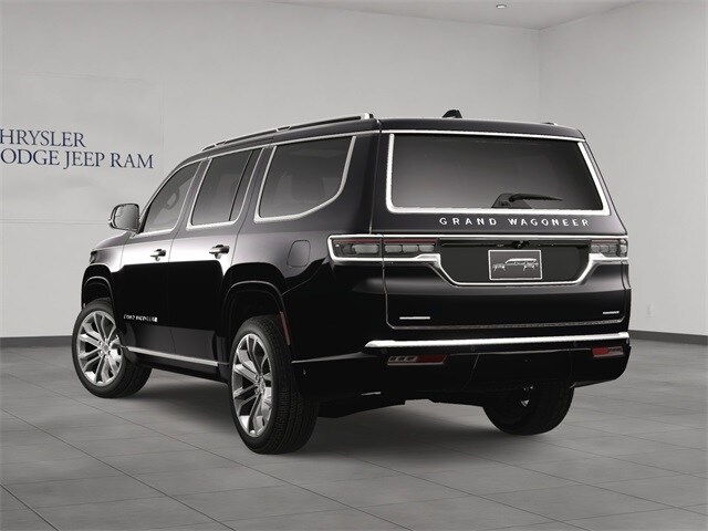 2023 Jeep Grand Wagoneer II photo 4