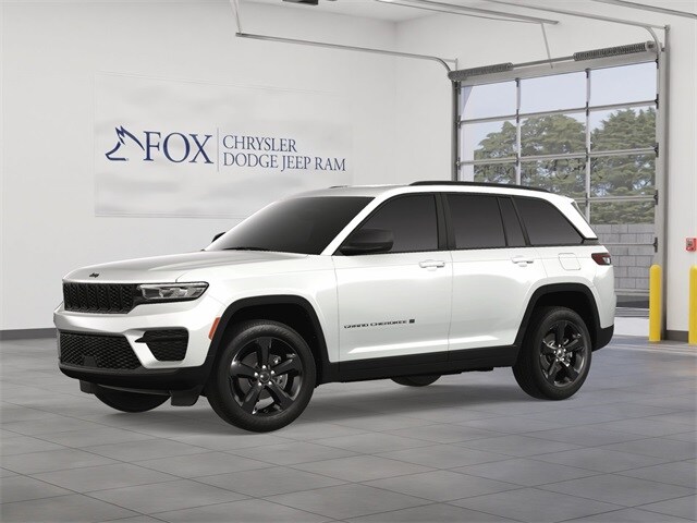 2025 Jeep Grand Cherokee Altitude photo 2