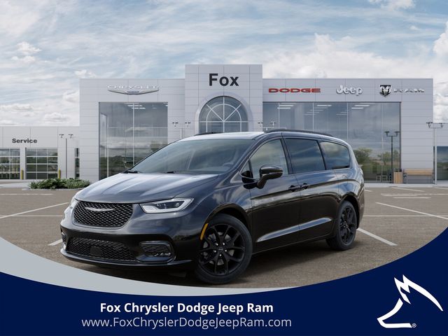 2026 Chrysler Pacifica Passenger Van 