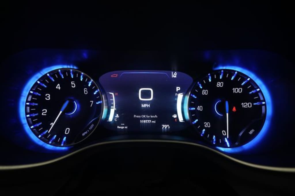 Used 2021 Chrysler Pacifica Touring L Van Passenger Van