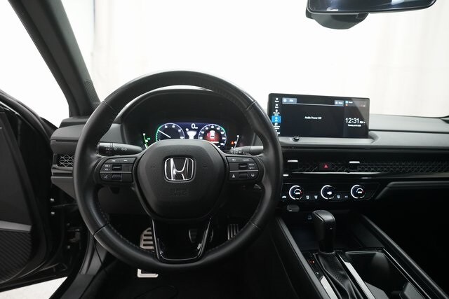 2023 Honda Accord Hybrid Sport photo 2
