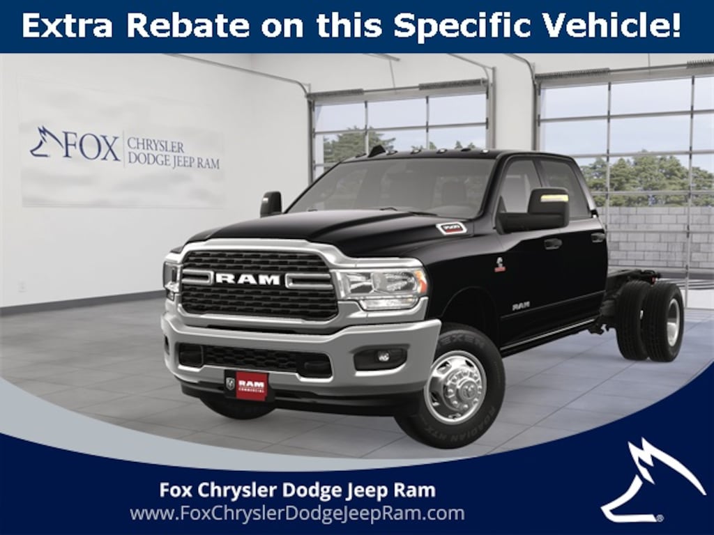 New 2024 Ram 3500 Chassis Cab SLT CREW 4X4 60' CA Pickup