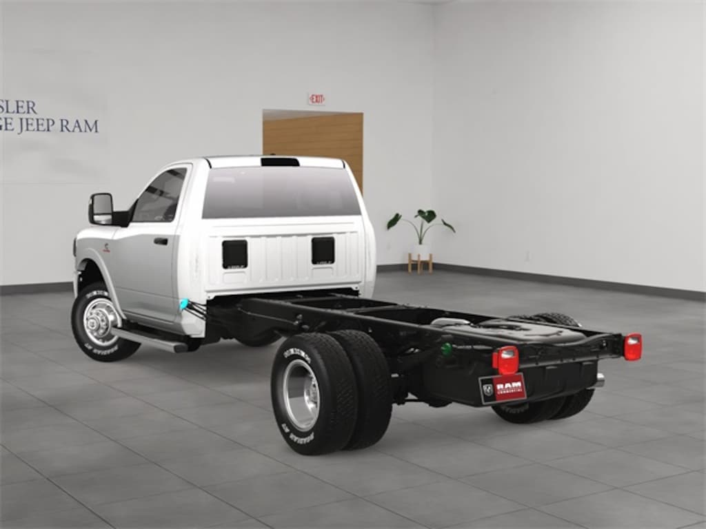 New 2024 Ram 3500 Chassis Cab 3500 TRADESMAN CHASSIS REGULAR CAB 4X4 84' CA Pickup