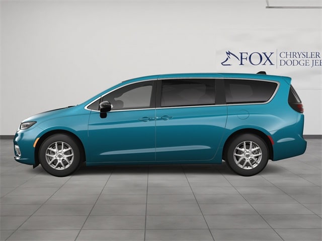 2025 Chrysler Pacifica photo 3