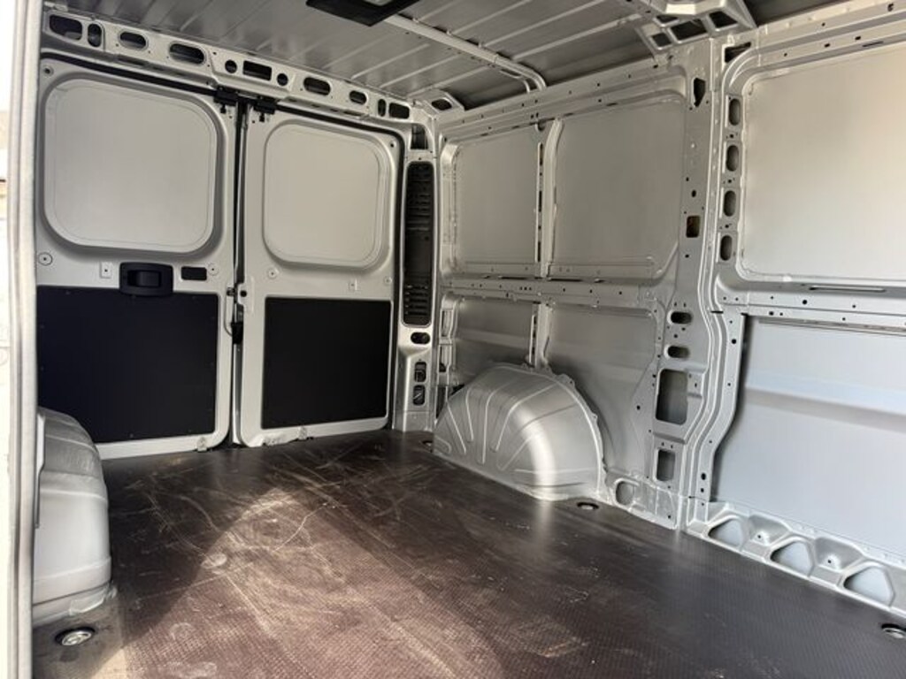 New 2024 Ram ProMaster PROMASTER 3500 SLT CARGO VAN LOW ROOF 136' WB Cargo Van