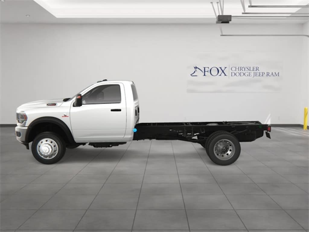 New 2024 Ram 5500 Chassis Cab 5500 TRADESMAN CHASSIS REGULAR CAB 4X4 84' CA Pickup