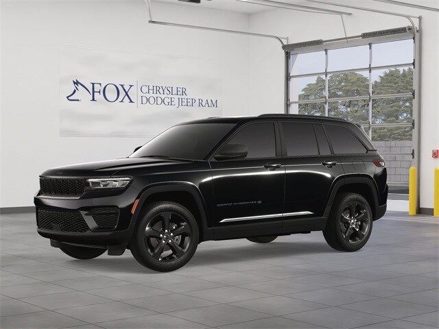 2025 Jeep Grand Cherokee Altitude photo 2
