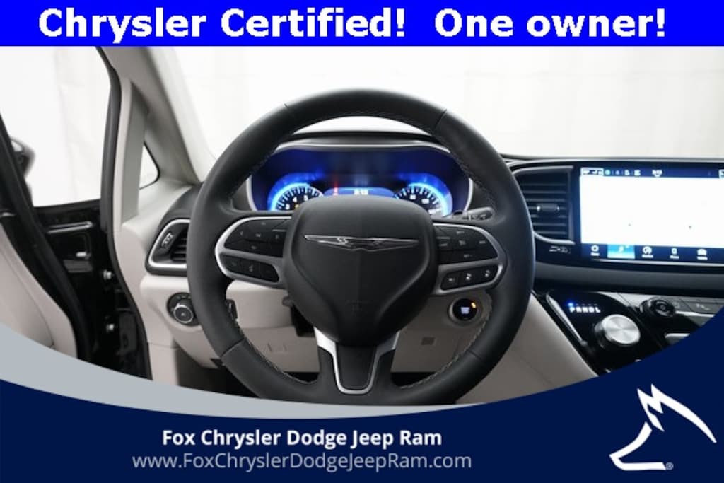 Used 2024 Chrysler Pacifica Touring L Van Passenger Van