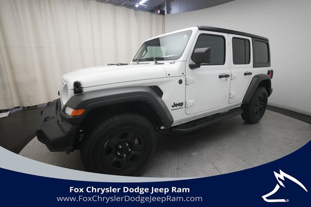 2023 Jeep Wrangler Sport's photo