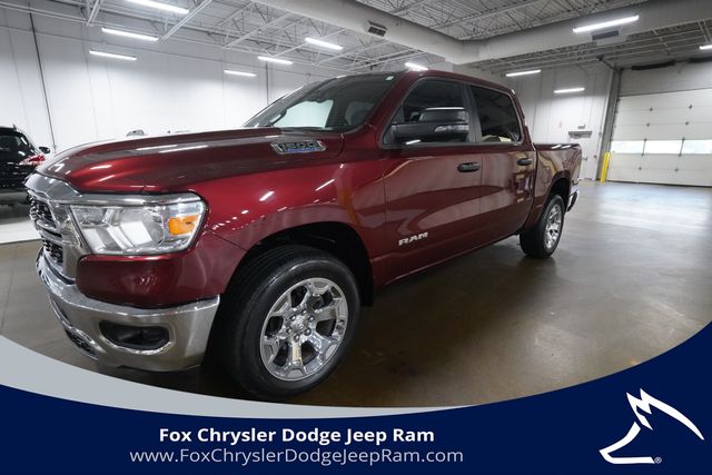 2023 RAM 1500 Big Horn/Lone Star 4x4 Crew Cab 5'7's photo