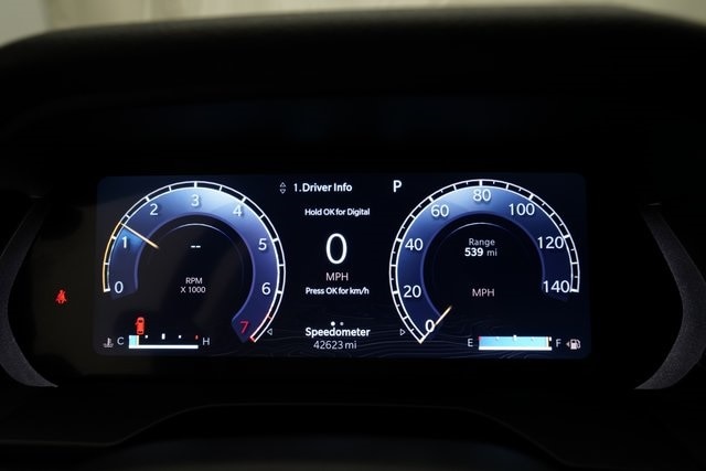 2023 Jeep Grand Cherokee Limited photo 2