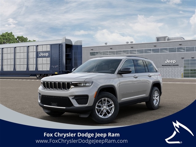 2025 Jeep Grand Cherokee Laredo's photo