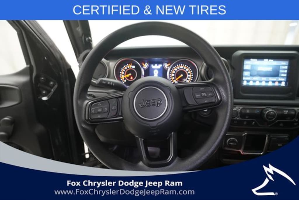 Used 2023 Jeep Gladiator Sport Truck Crew Cab