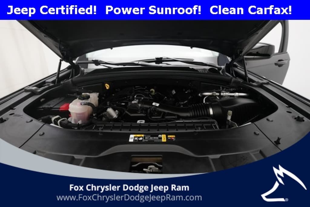 Used 2023 Jeep Grand Cherokee Laredo SUV