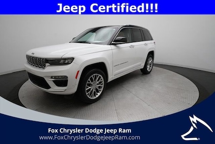 2023 Jeep Grand Cherokee Summit SUV