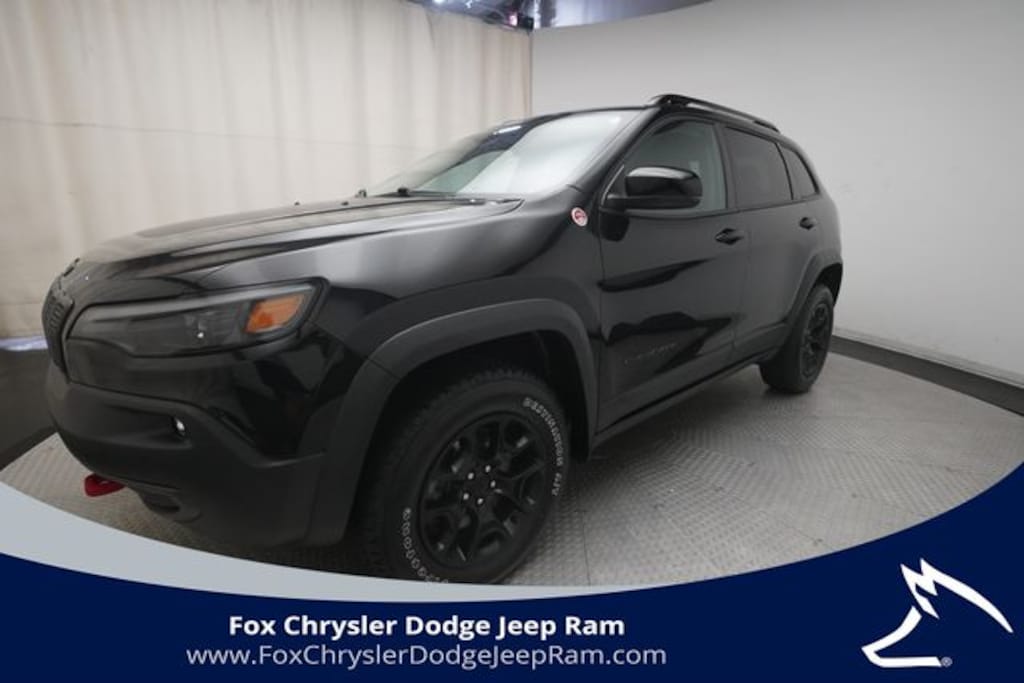 Used 2022 Jeep Cherokee Trailhawk SUV